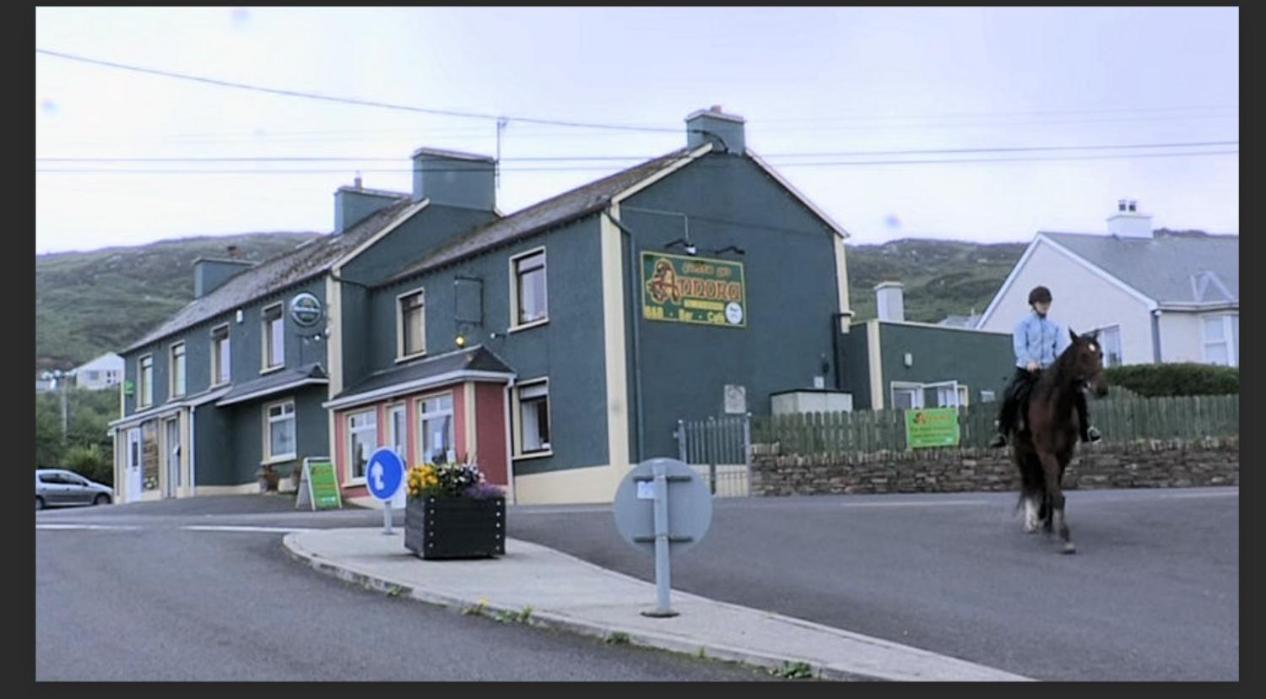 Annora Bar & Accommodation Portnoo Exterior photo